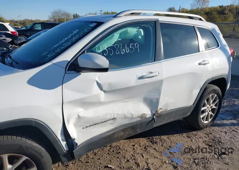 2018 Jeep Cherokee Latitude 4X4 из США, поврежденный, VIN 1C4PJMCB7JD528984